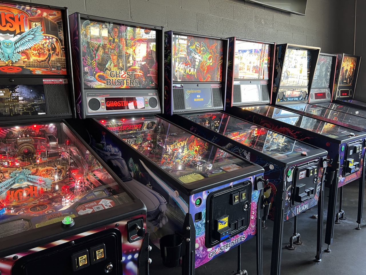 Featured image for Level Up at these Arcades & Gaming Bars in Dayton