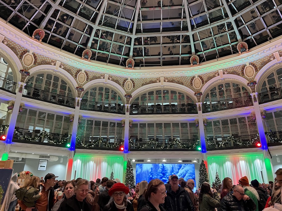 Featured image for Handmade Craft Holiday Markets in Dayton 2025