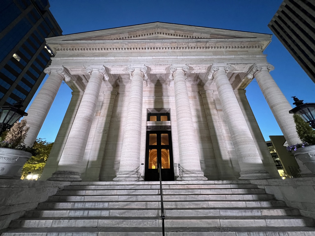 Featured image for See Inside the Old Courthouse in Dayton