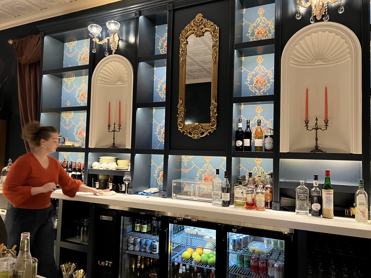 Featured image for “Get Ready to Fall in Love with Swoon Books & Wine in Dayton”