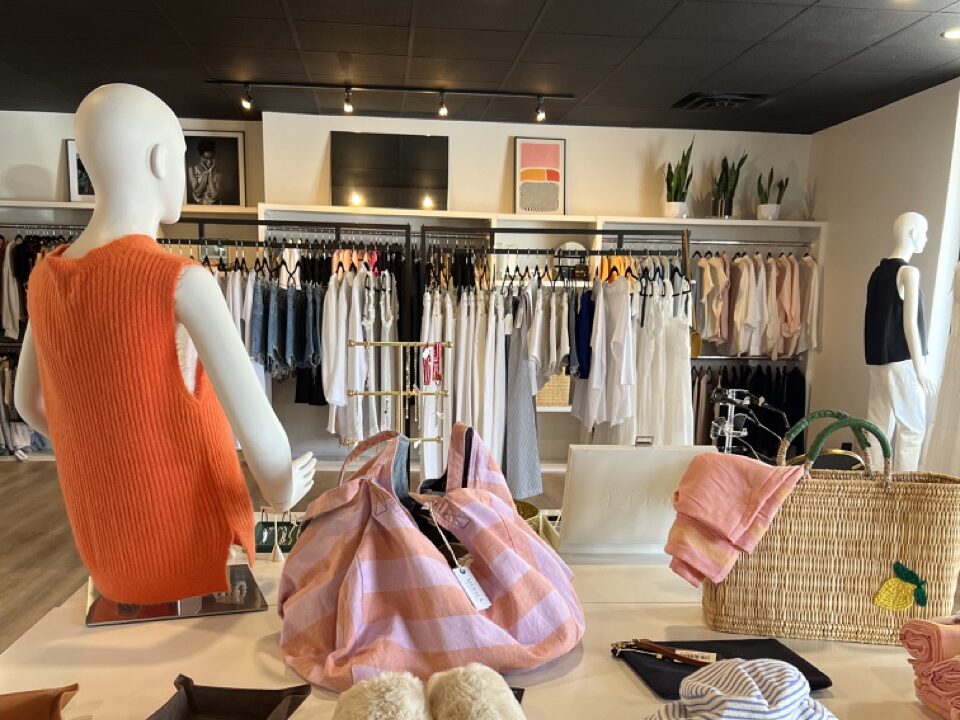 August boutique