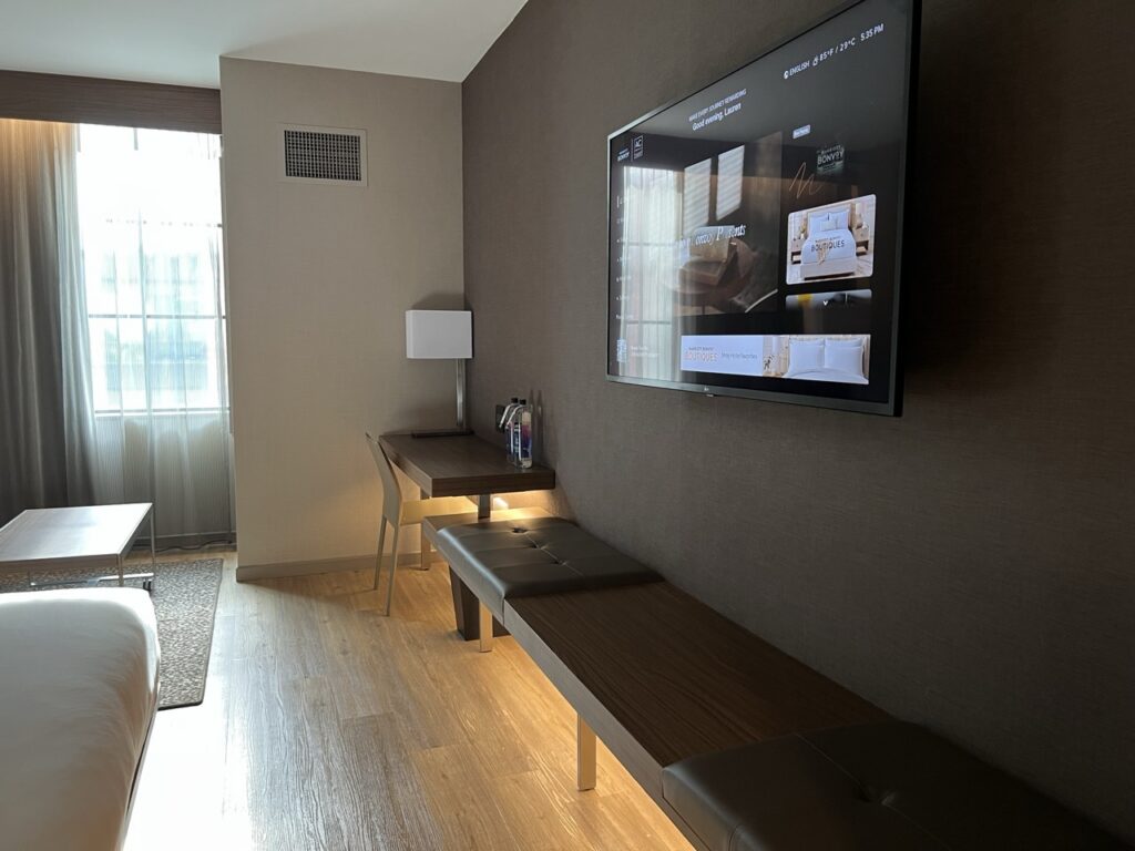 AC Hotel Dayton bench and TV